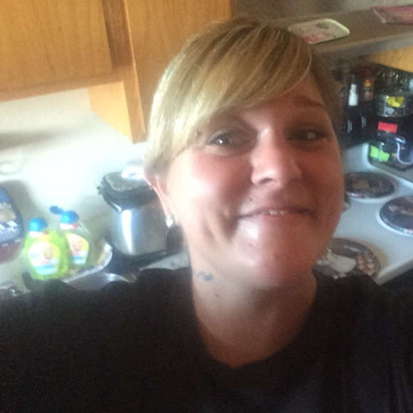 Meet your Posher, Abriana - Picture 1 of 1